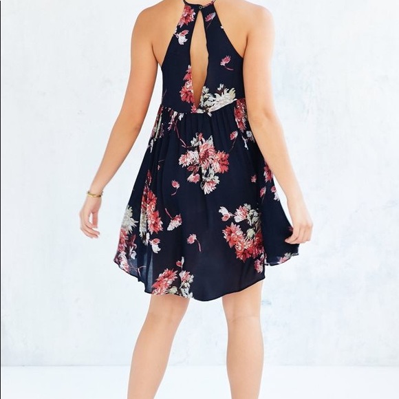 Urban Outfitters Kimchi Blue Florence Dress - Picture 3 of 3